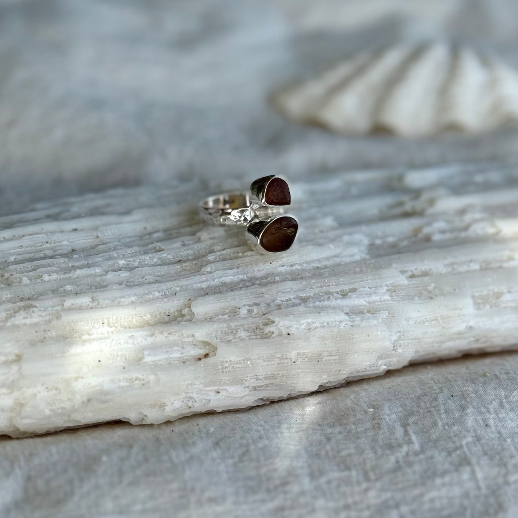 The Dua Glassy Ring Sz.5